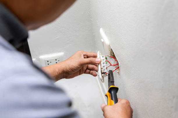 Best Local Electrician Companies  in Boulder Hl, IL